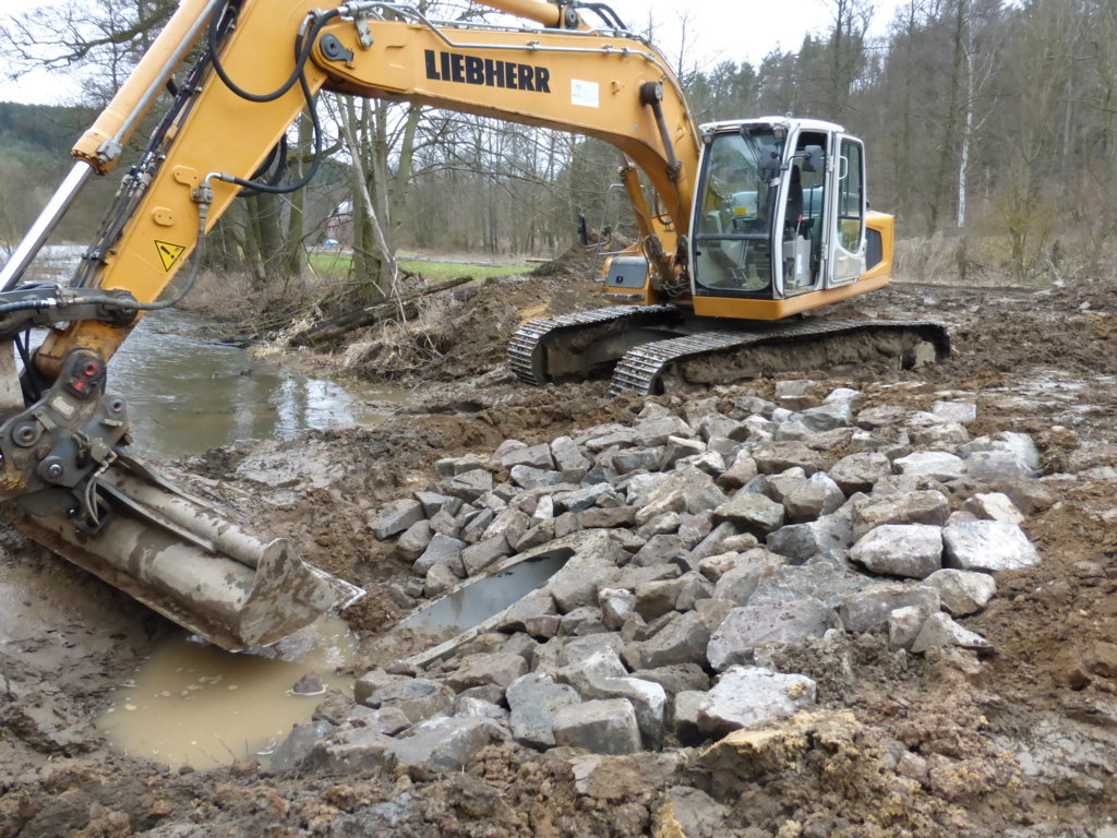 L 2344 Greiz - Neumühle, Herstellung Auslaufbereich an der weißen Elster