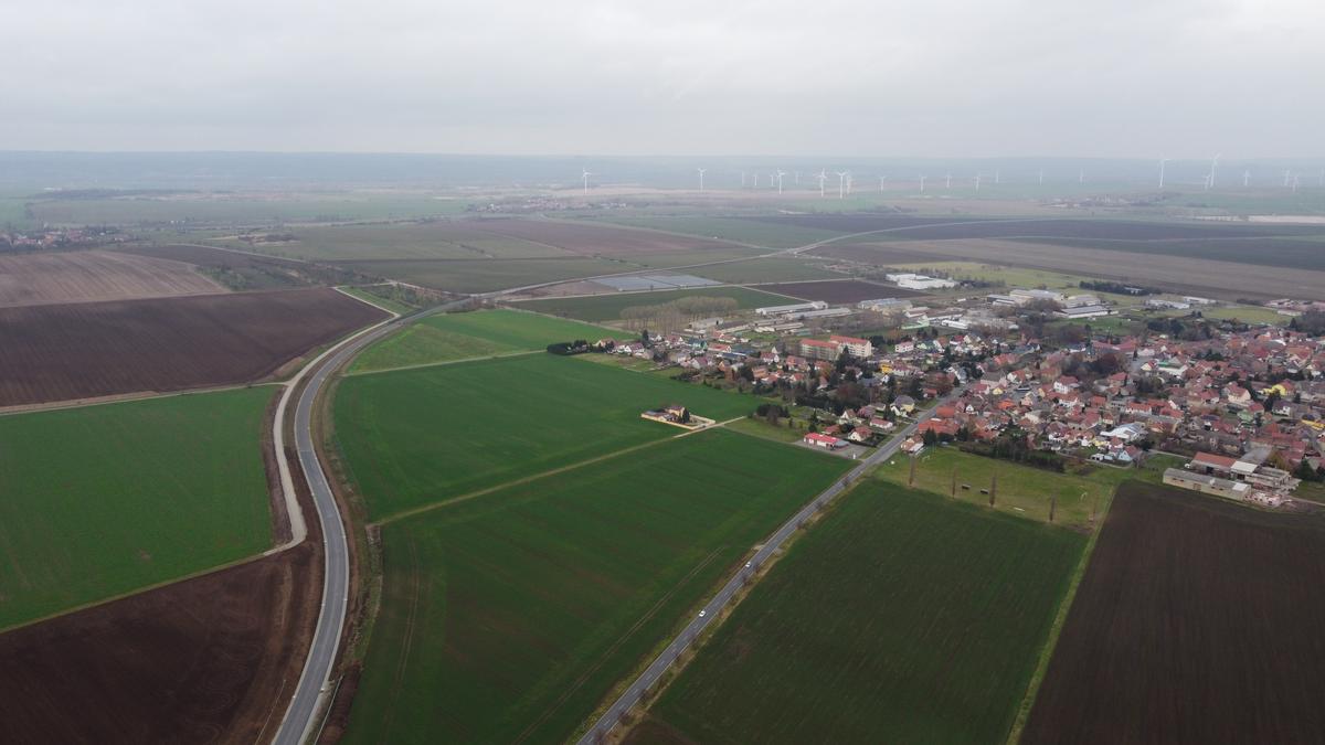 Drohnenflug L1172 neu vs. L 1172 alt mit Ringleben