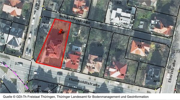 Auszug aus Kataster mit Luftbild, der Verkaufsgegenstand ist rötlich eingefärbt